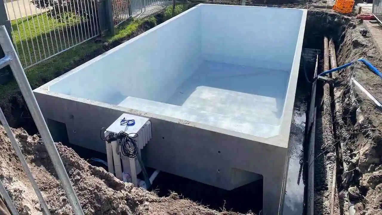 ساخت استخر کشاورزی